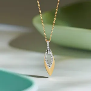 Hollow Leaf Diamond Necklace