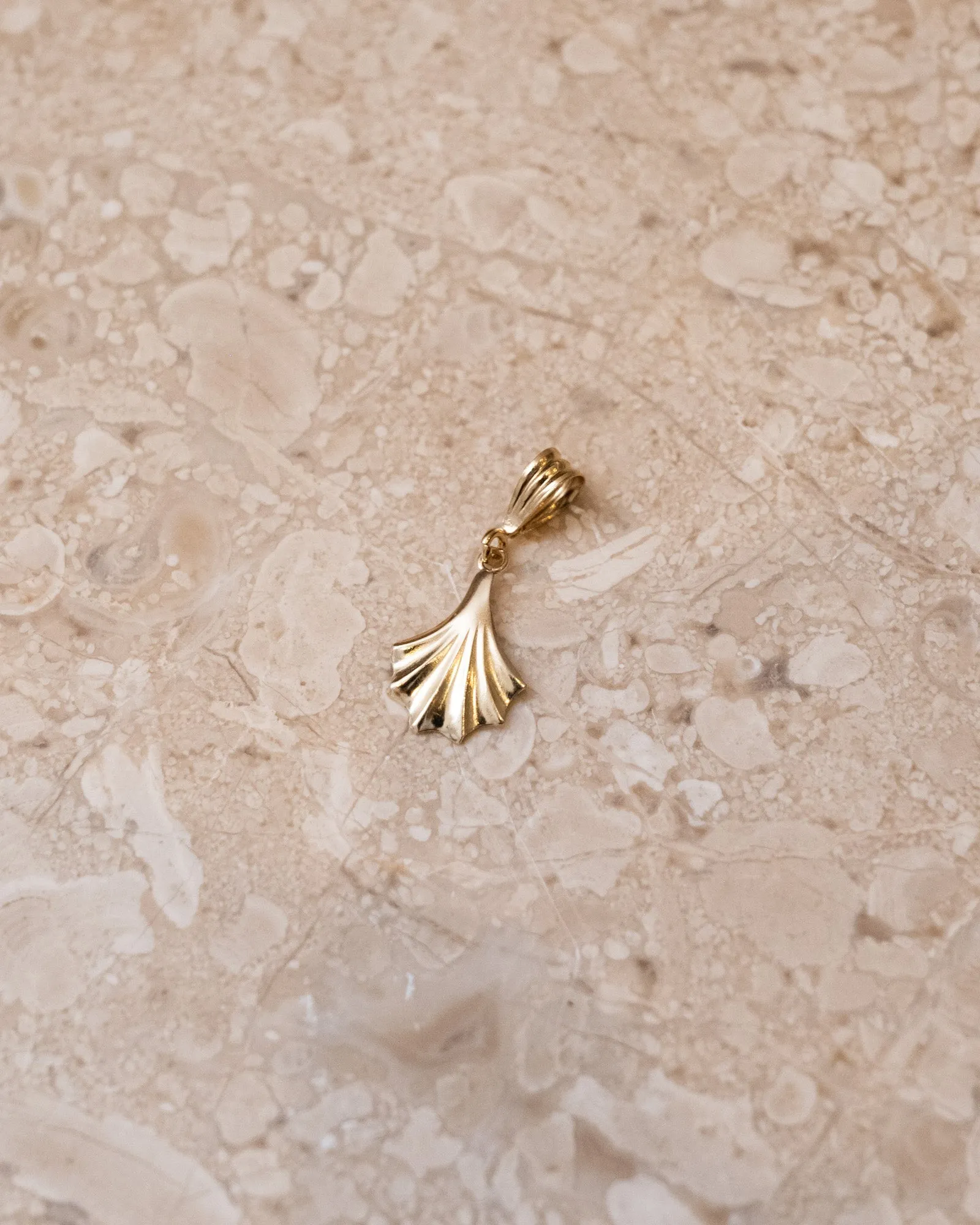 Necklace Charm Leaf Goldfilled
