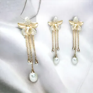 Rose Gold Blooms: Floral Pearl Danglers Pendant Set